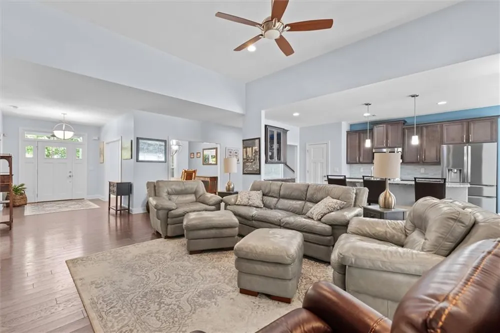 212 Overlook Way Carrollton, GA 30117