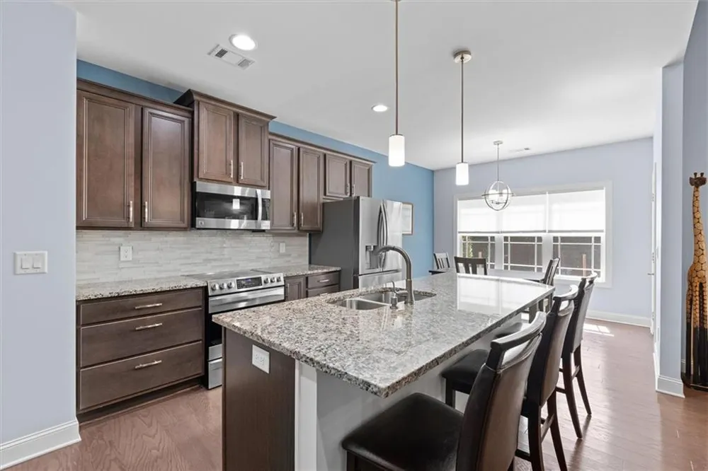 212 Overlook Way Carrollton, GA 30117