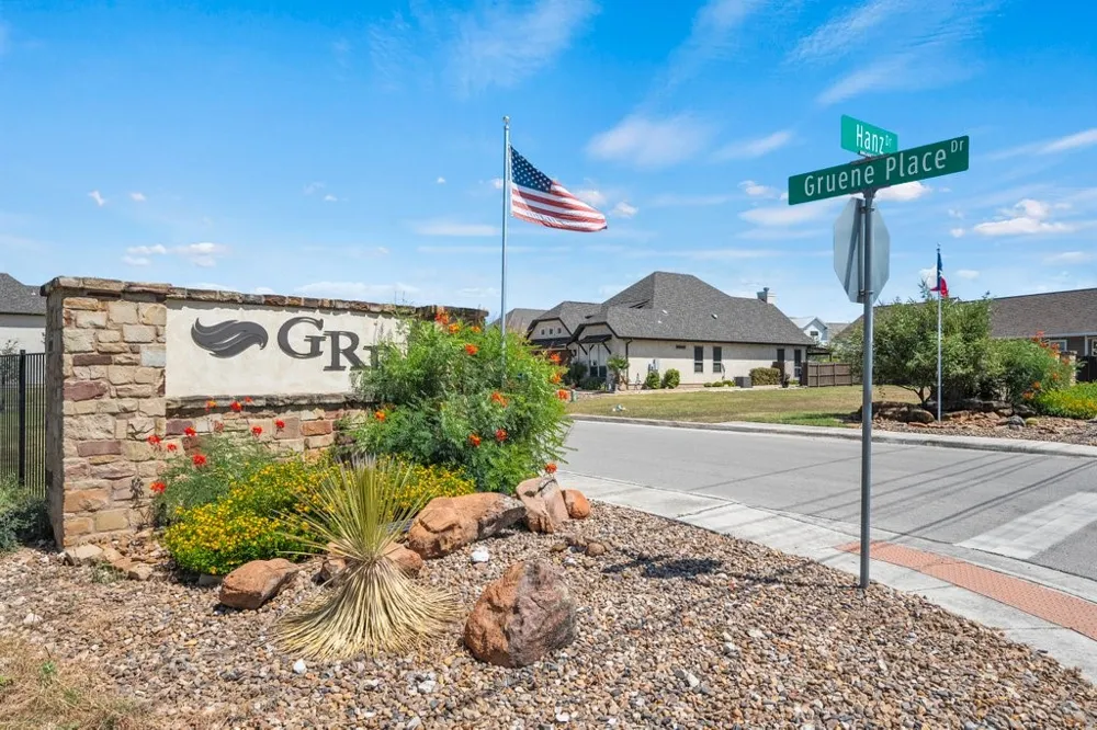 1326 River Place Drive New Braunfels, TX 78130