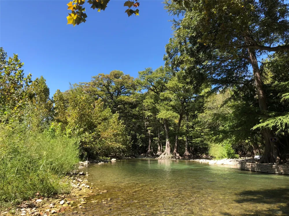 1326 River Place Drive New Braunfels, TX 78130