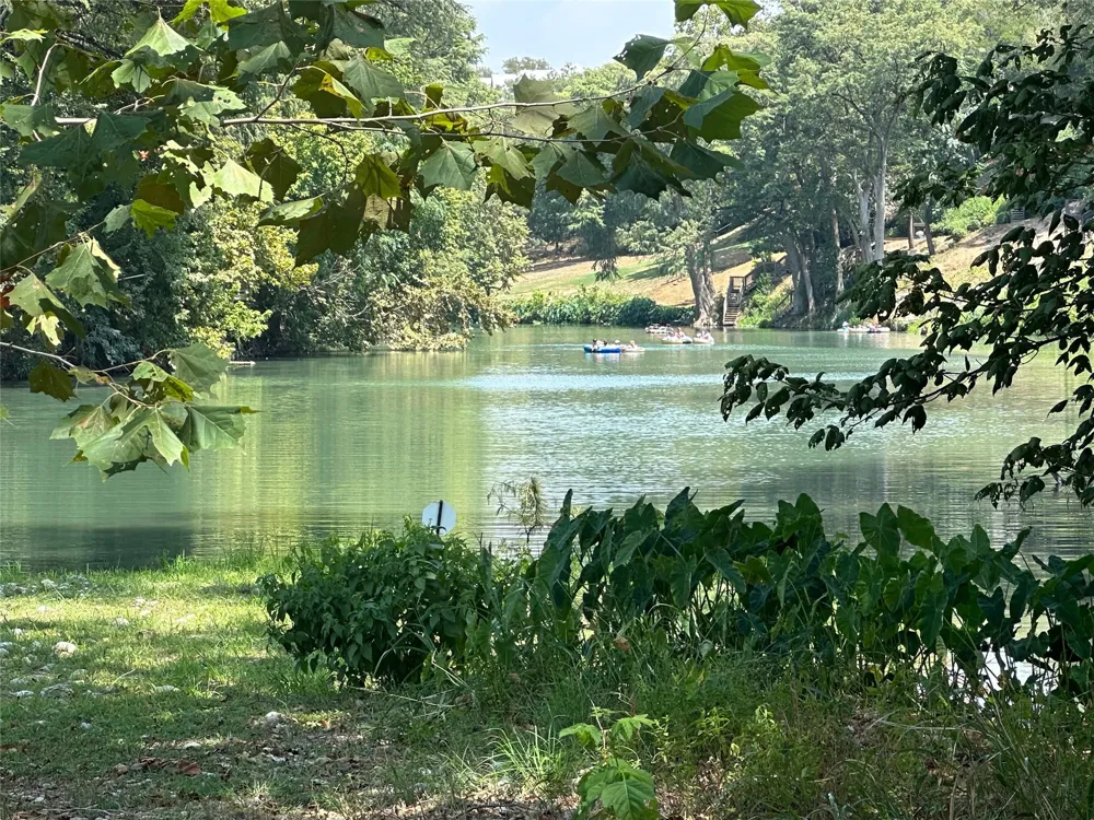 1326 River Place Drive New Braunfels, TX 78130