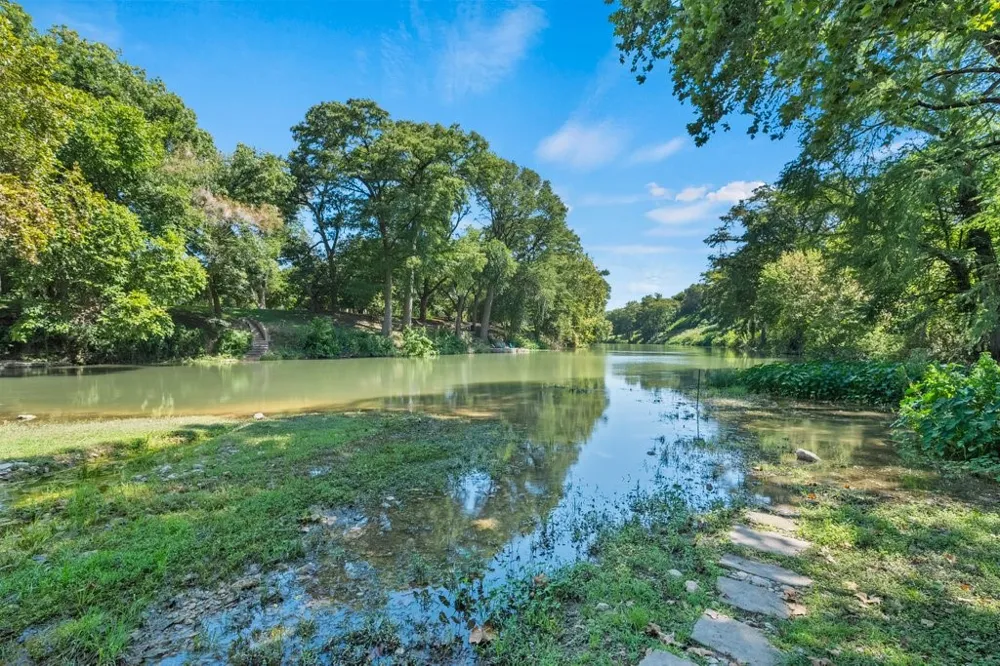 1326 River Place Drive New Braunfels, TX 78130