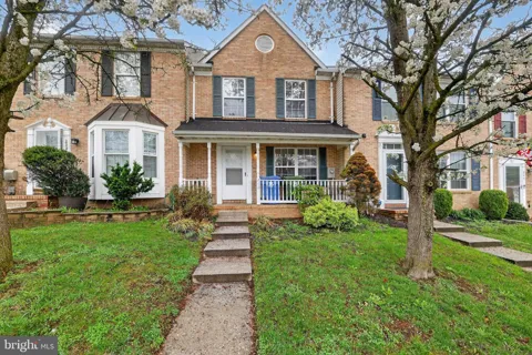 240 HUNTERS RUN TERRACE