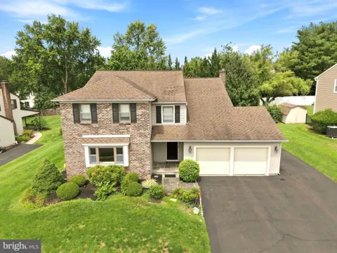1066 HACKNEY CIRCLE