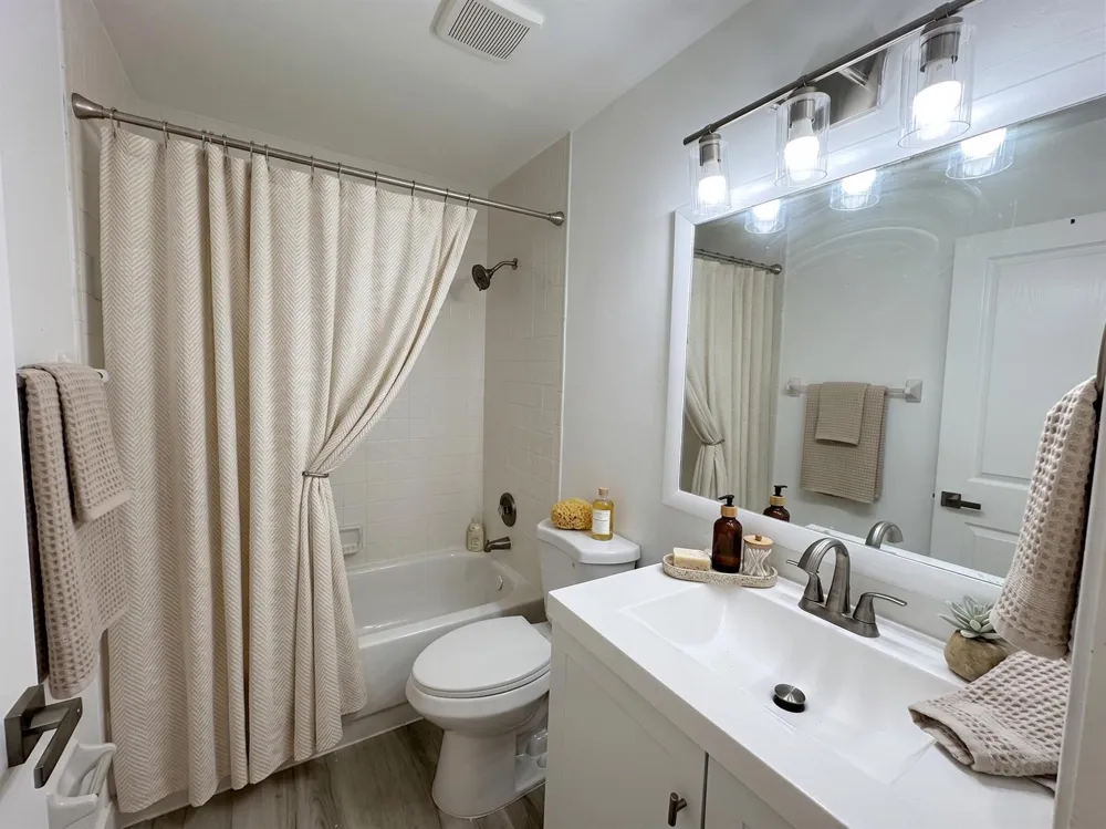 17904 SW 1st Street Pembroke Pines, FL 33029