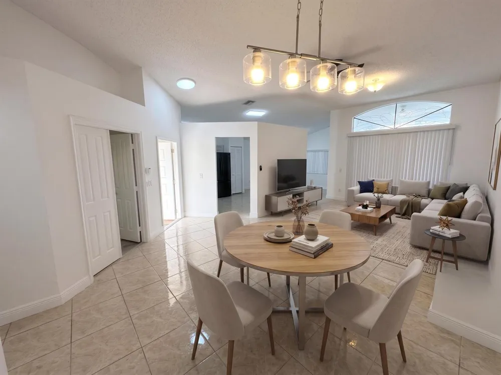 17904 SW 1st Street Pembroke Pines, FL 33029