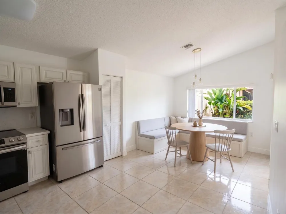 17904 SW 1st Street Pembroke Pines, FL 33029