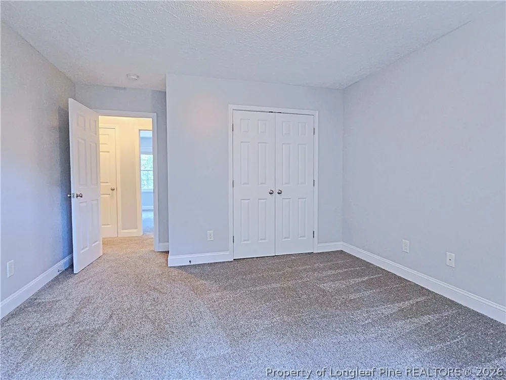 2450 Market Hill Drive Fayetteville, NC 28306
