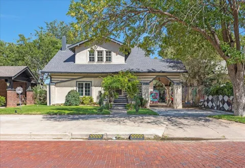 1909 S HARRISON