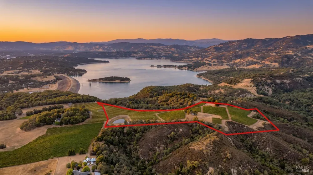 1495 Rafello Drive Ukiah, CA 95482