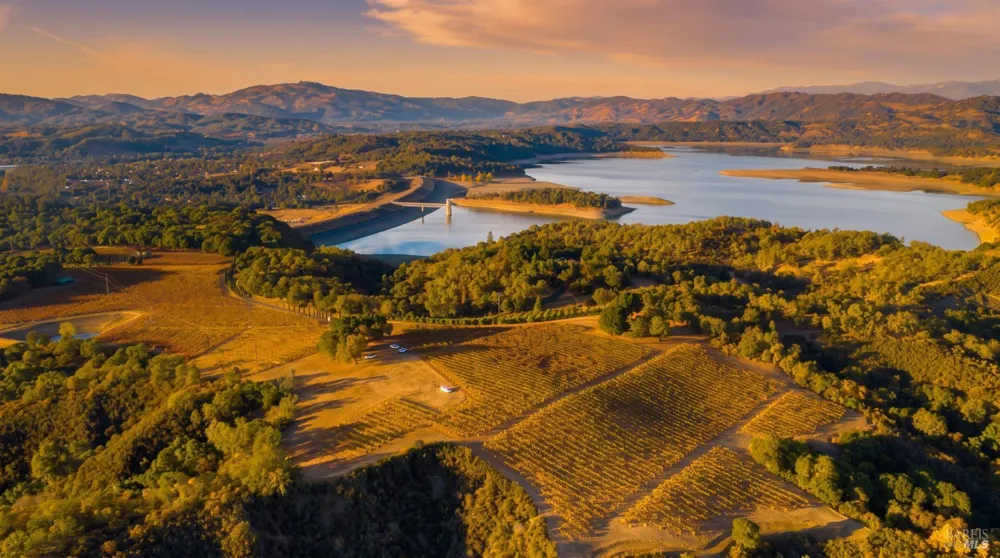 1495 Rafello Drive Ukiah, CA 95482
