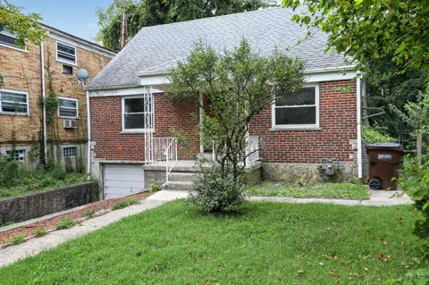 8243 Daly Road