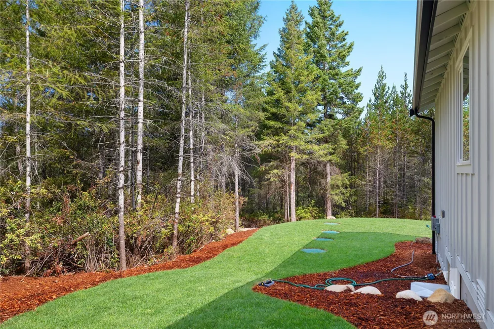 20 E Meadow Mist Place Belfair, WA 98528