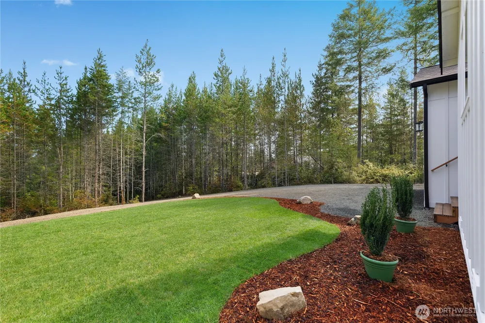 20 E Meadow Mist Place Belfair, WA 98528
