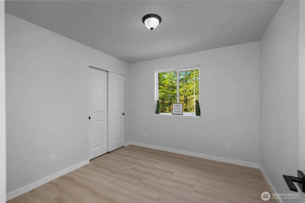 20 E Meadow Mist Place Belfair, WA 98528