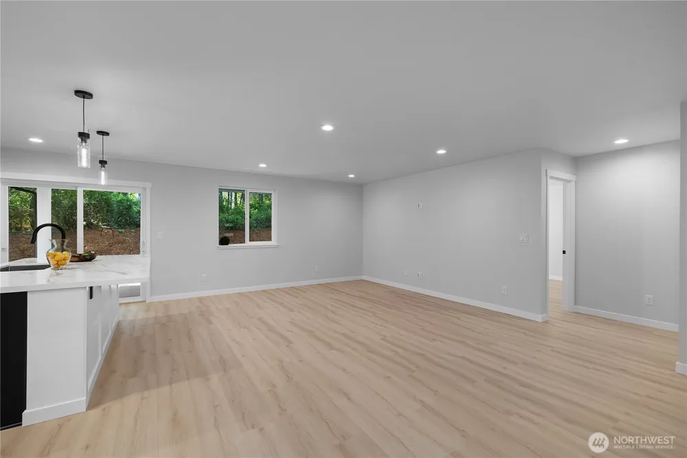 20 E Meadow Mist Place Belfair, WA 98528