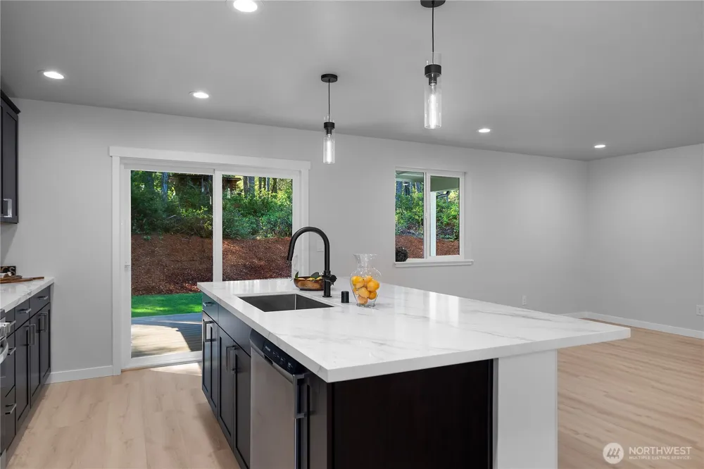 20 E Meadow Mist Place Belfair, WA 98528