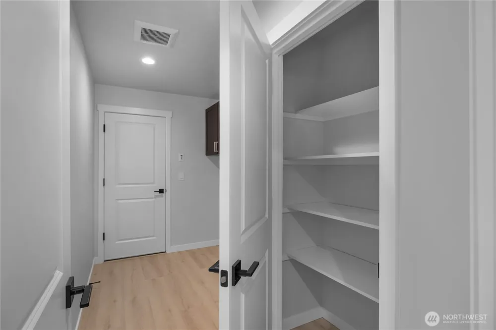 20 E Meadow Mist Place Belfair, WA 98528