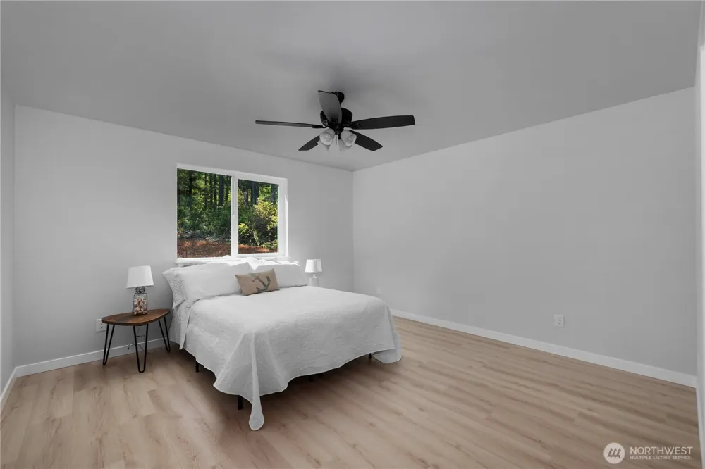 20 E Meadow Mist Place Belfair, WA 98528