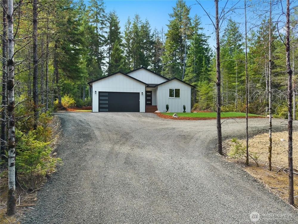 20 E Meadow Mist Place Belfair, WA 98528