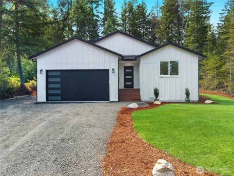 20 E Meadow Mist Place