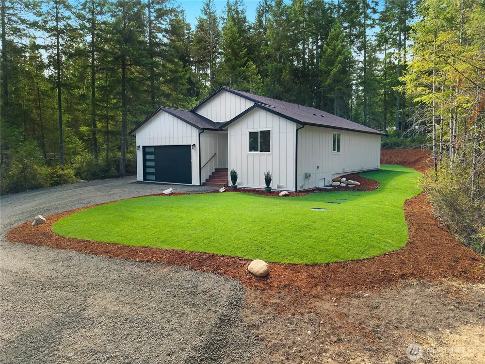 20 E Meadow Mist Place Belfair, WA 98528