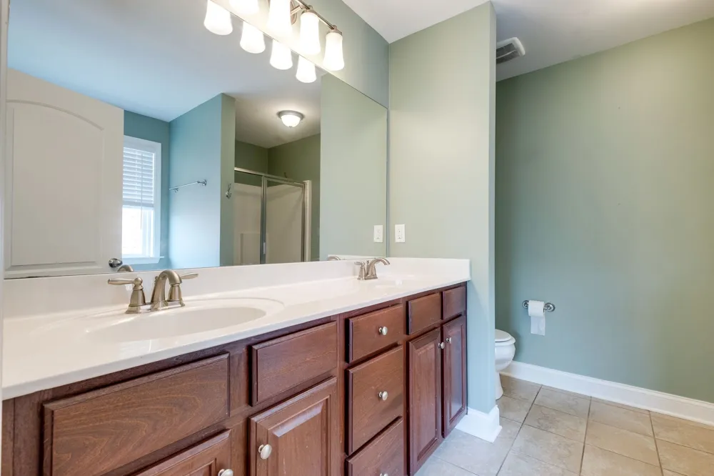 2105 Bedford Bnd Mount Juliet, TN 37122