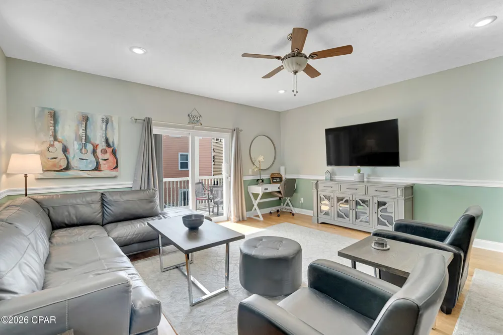 5405 Thomas Drive Panama City Beach, FL 32408
