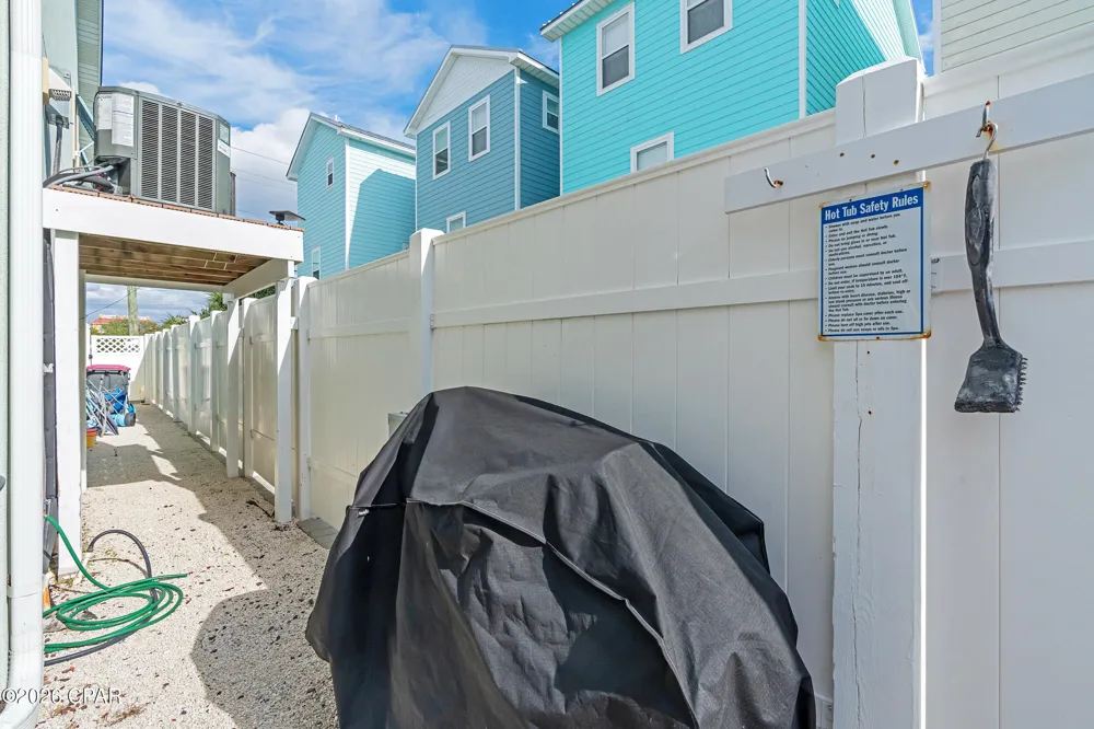 5405 Thomas Drive Panama City Beach, FL 32408
