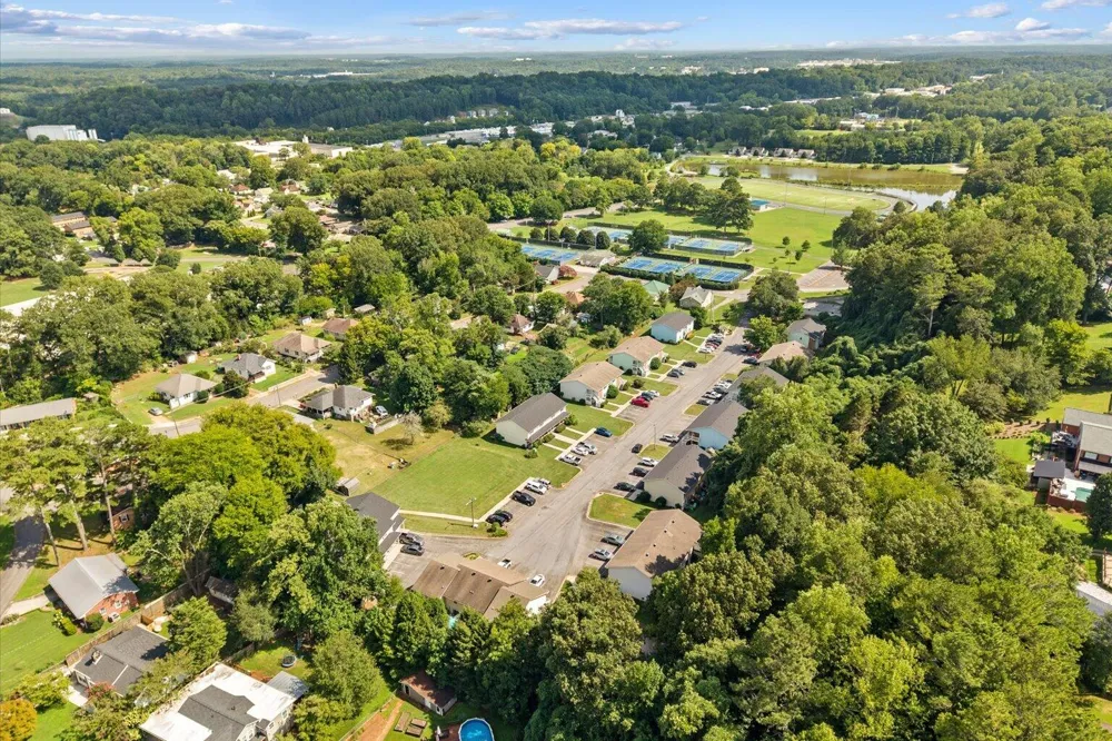 1105 Brookwood Lane Dalton, GA 30720