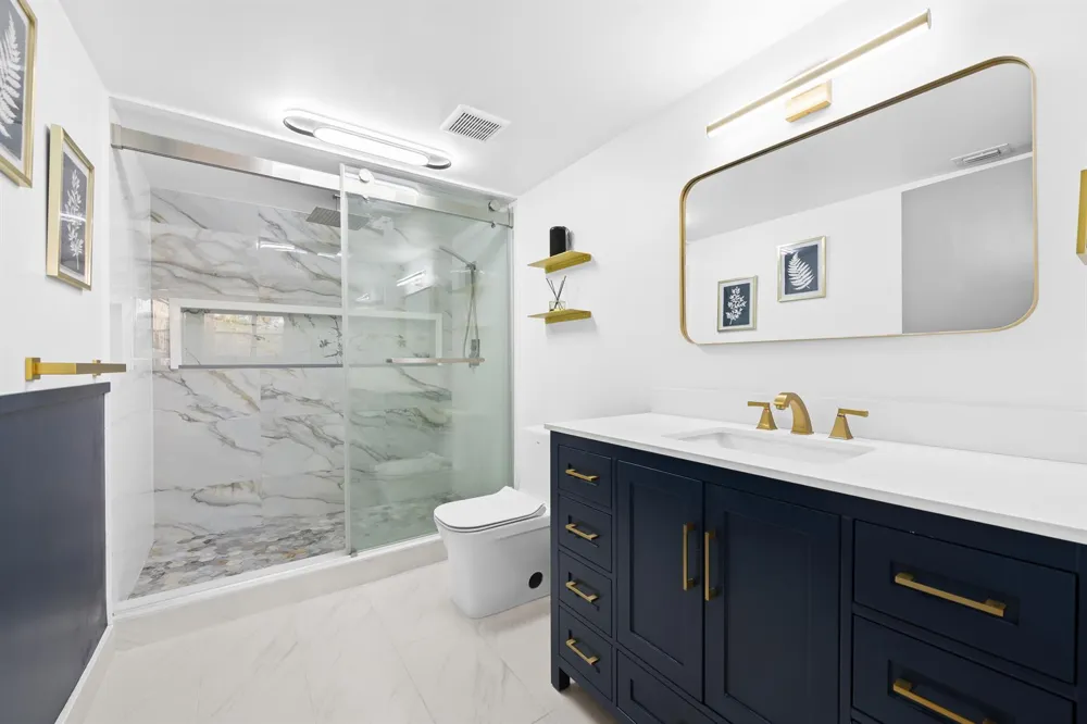 491 RACQUET CLUB ROAD #106 Weston, FL 33326