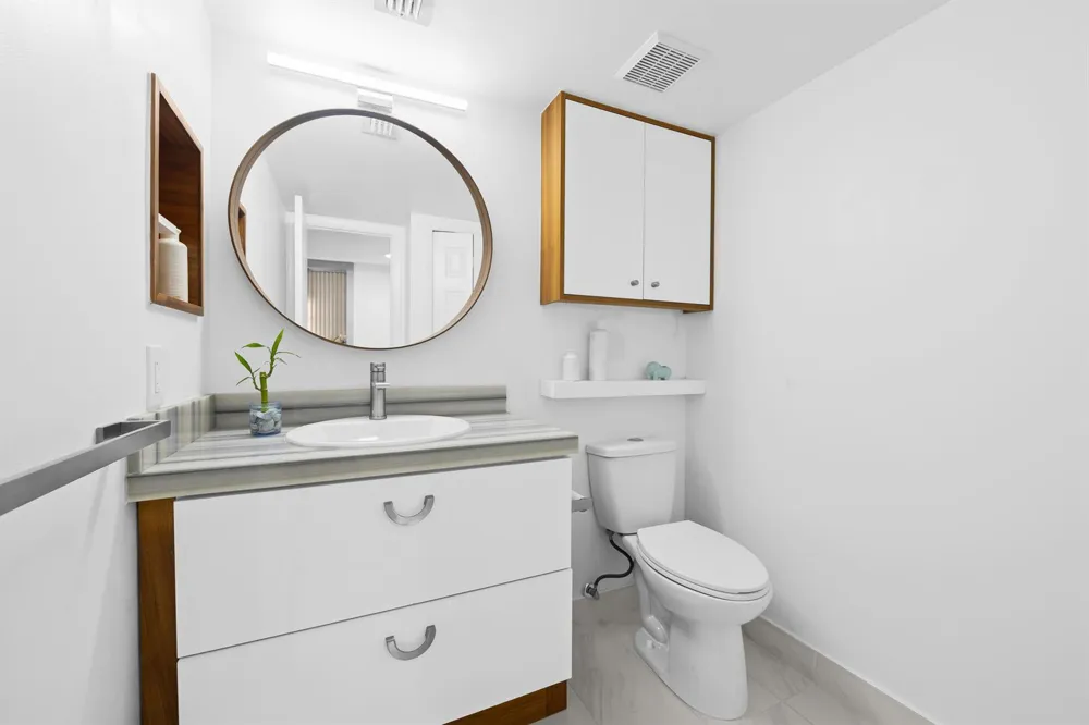 491 RACQUET CLUB ROAD #106 Weston, FL 33326