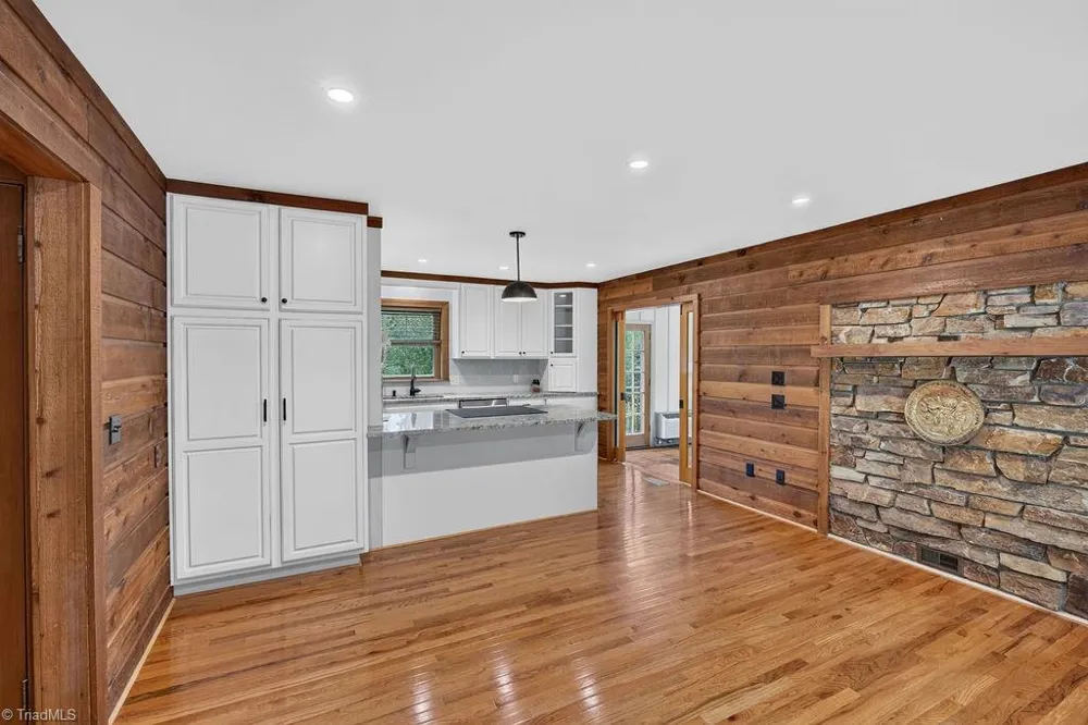 1409 Good Hope Drive Walnut Cove, NC 27052