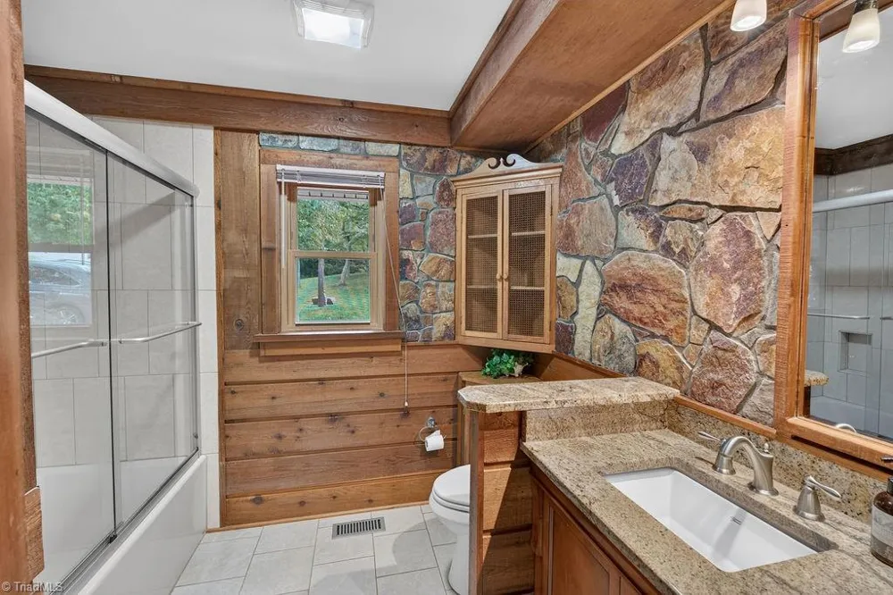 1409 Good Hope Drive Walnut Cove, NC 27052