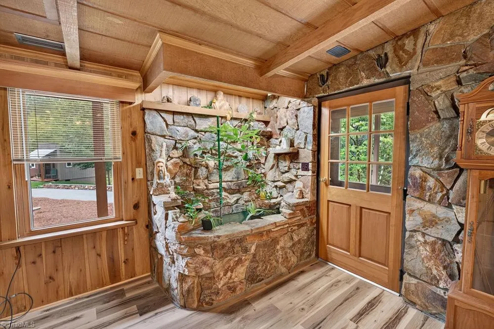 1409 Good Hope Drive Walnut Cove, NC 27052