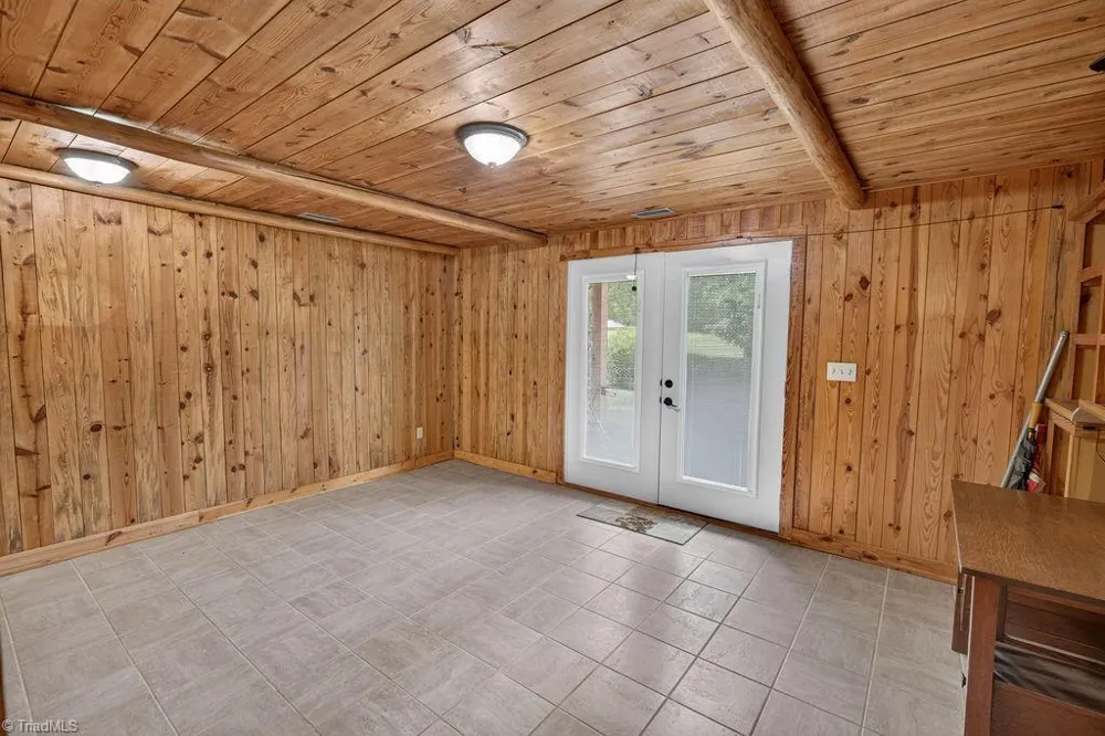 1409 Good Hope Drive Walnut Cove, NC 27052