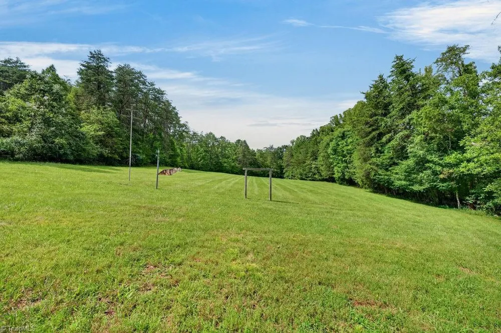 1409 Good Hope Drive Walnut Cove, NC 27052