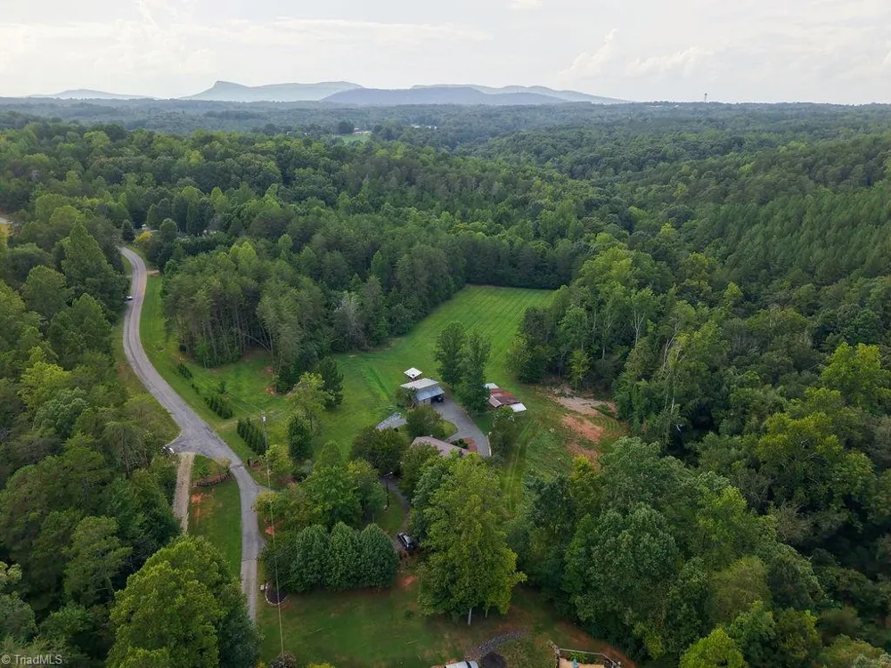 1409 Good Hope Drive Walnut Cove, NC 27052