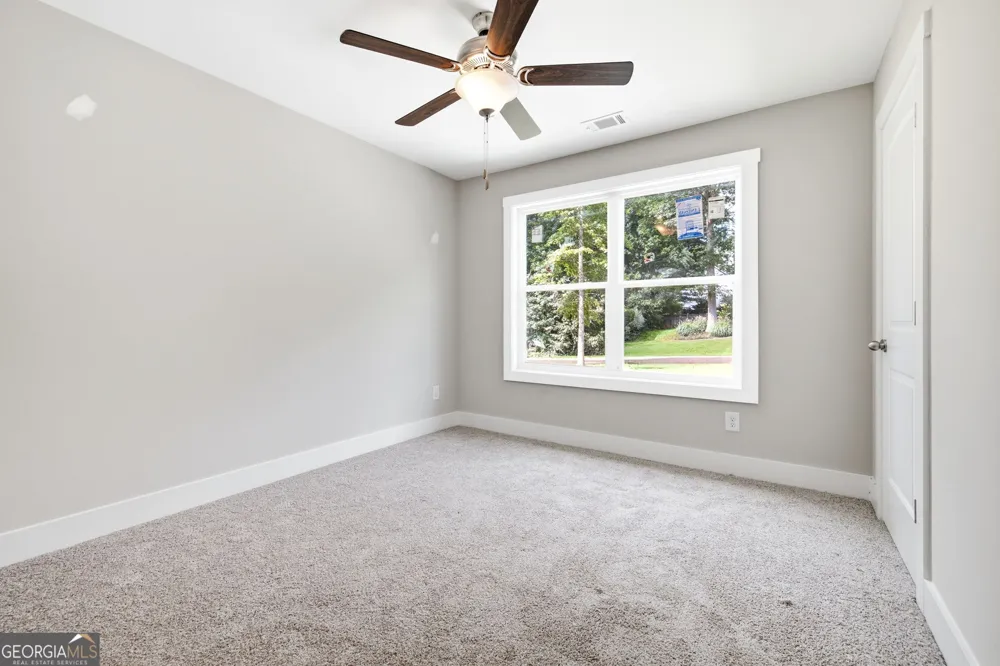 284 Stonington DR Mount Airy, GA 30563