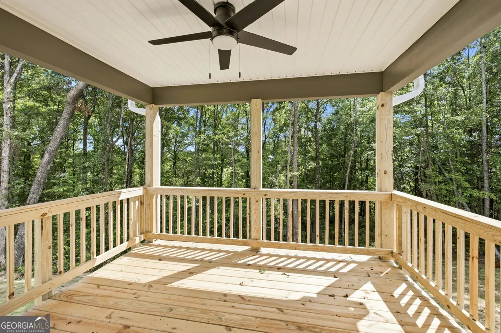 284 Stonington DR Mount Airy, GA 30563