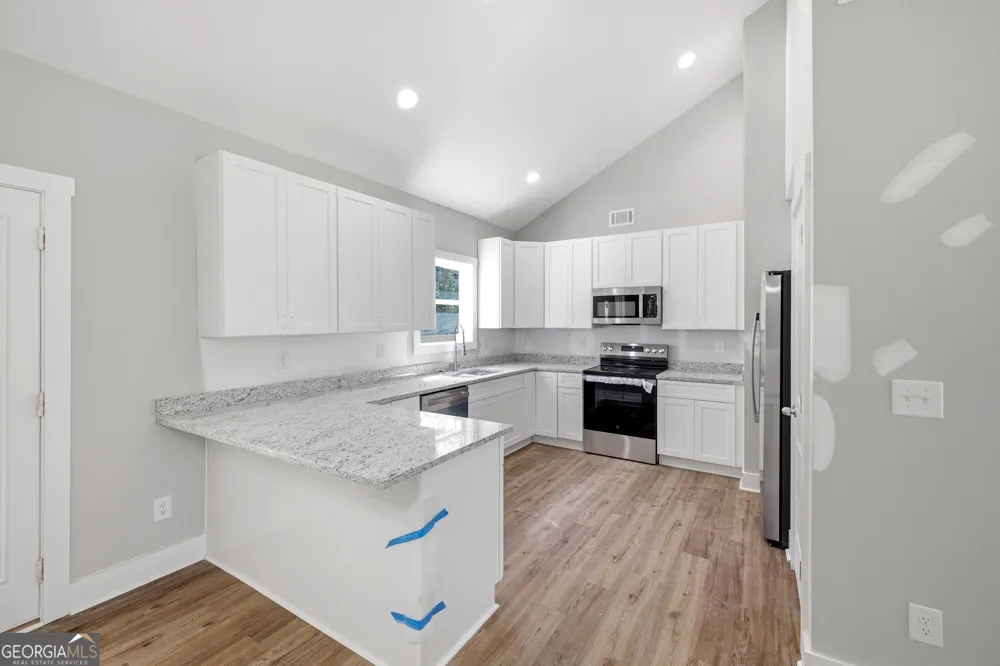 284 Stonington DR Mount Airy, GA 30563