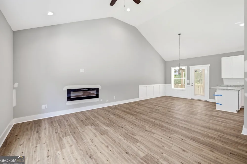 284 Stonington DR Mount Airy, GA 30563