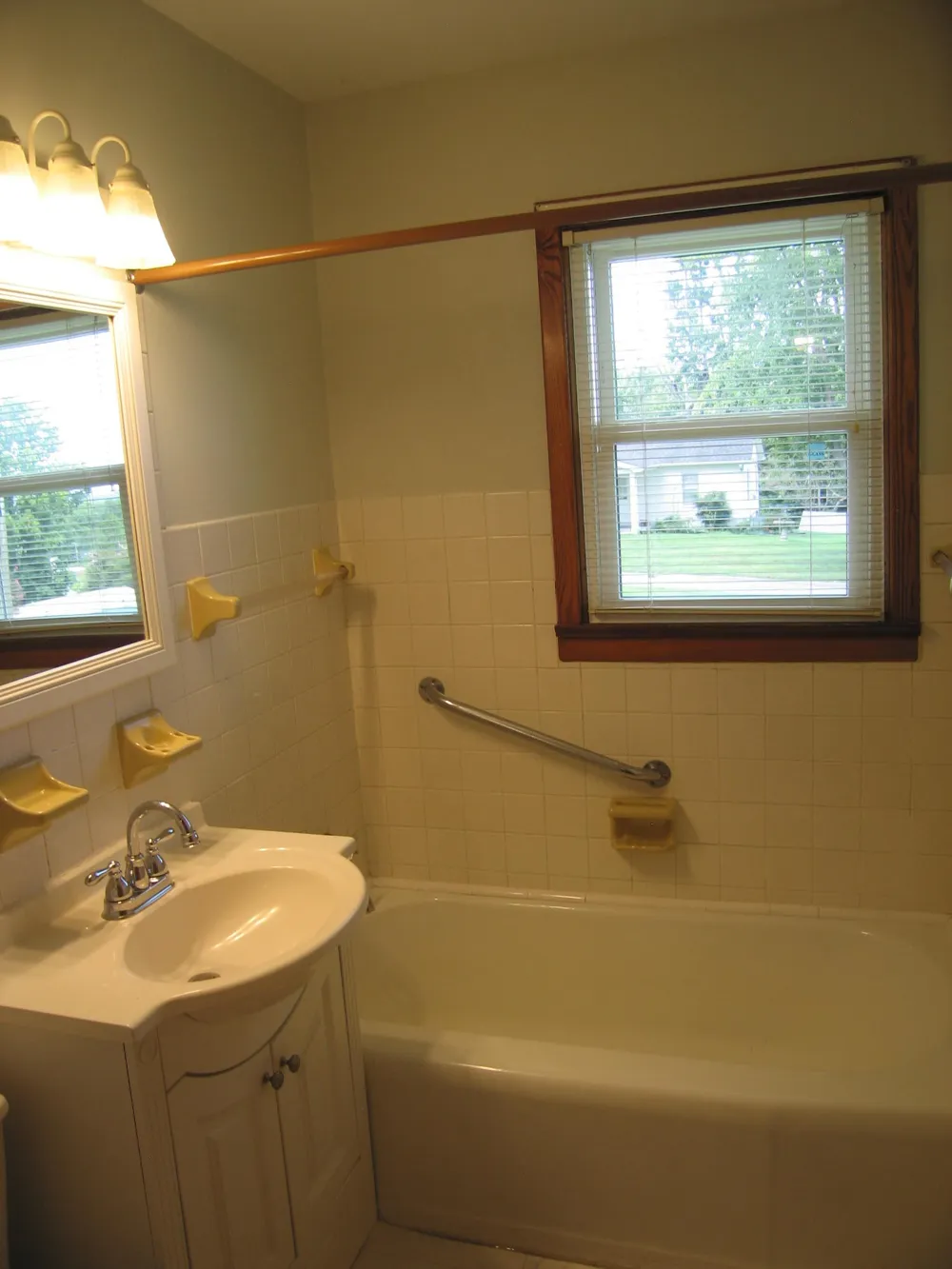 1814 Ogle Dr SE Cleveland, TN 37311