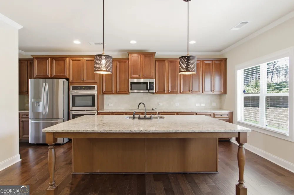 30 Timber DR Forsyth, GA 31029