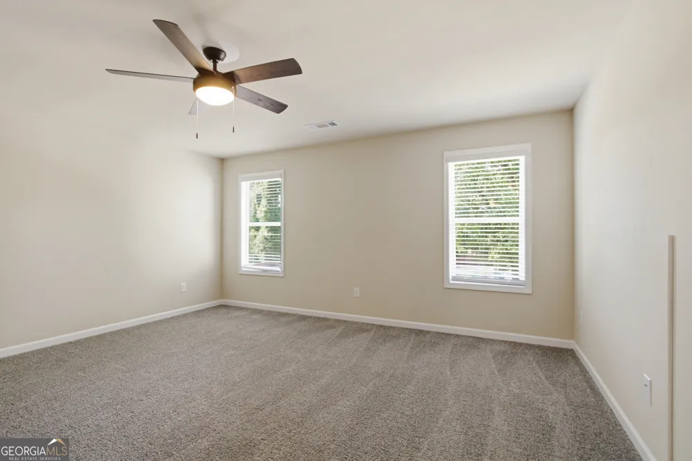 30 Timber DR Forsyth, GA 31029