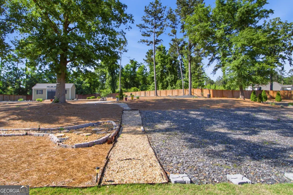 30 Timber DR Forsyth, GA 31029