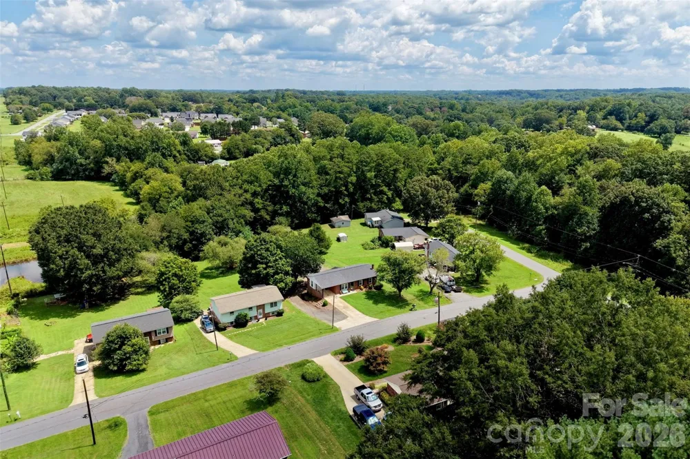3776 Newhall Drive NW Conover, NC 28613