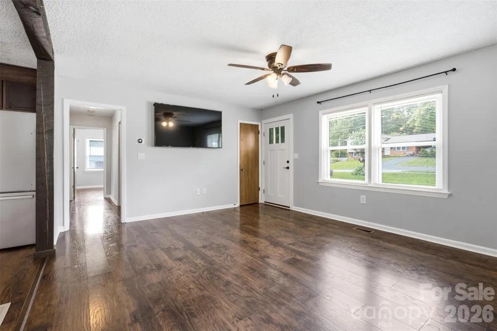 3776 Newhall Drive NW Conover, NC 28613