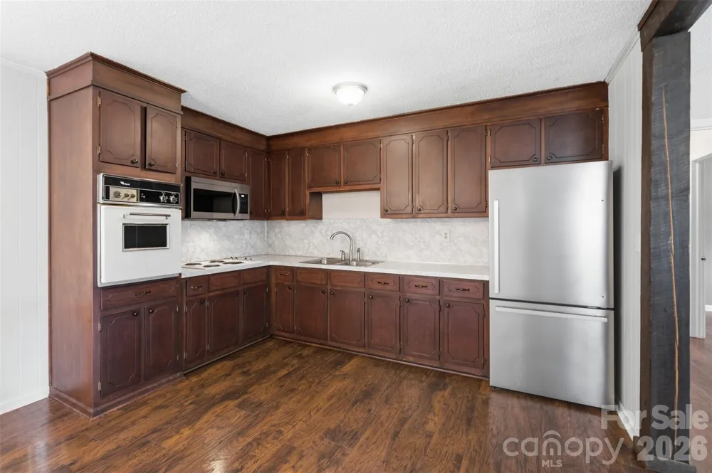 3776 Newhall Drive NW Conover, NC 28613