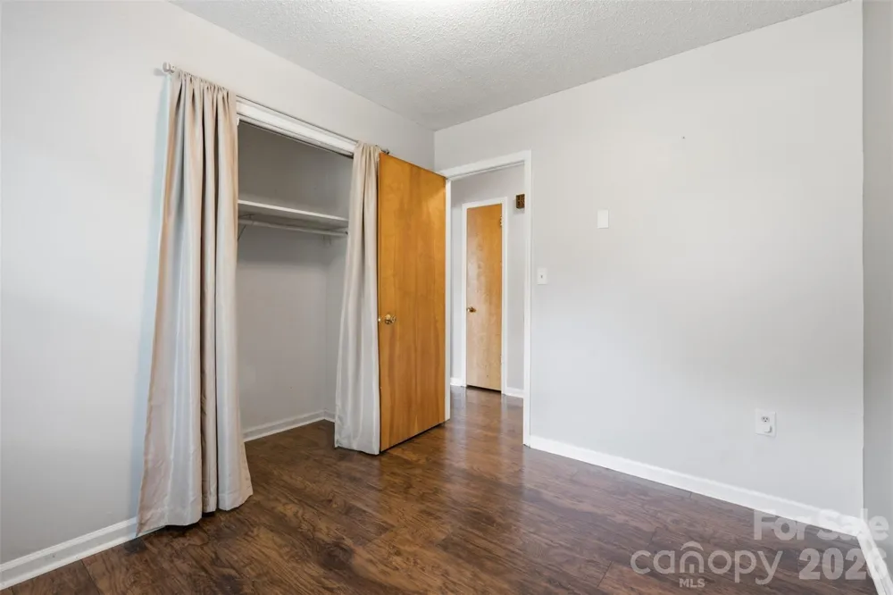 3776 Newhall Drive NW Conover, NC 28613